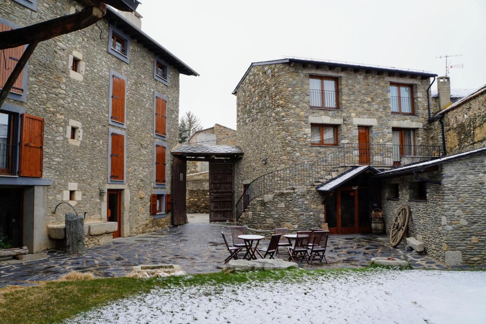 Cal Marrufes Guest House Puigcerdà Eksteriør bilde